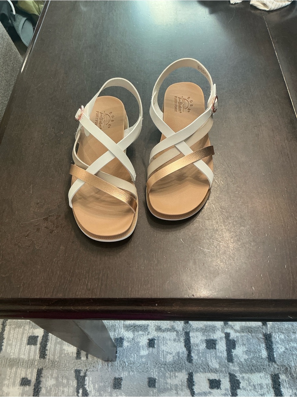 BOBS from Skechers White and Gold Crisscross Strap Sandals - Brand new!